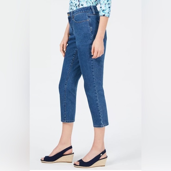 Charter Club Petites Bristol Capris 12 P - Picture 3 of 12